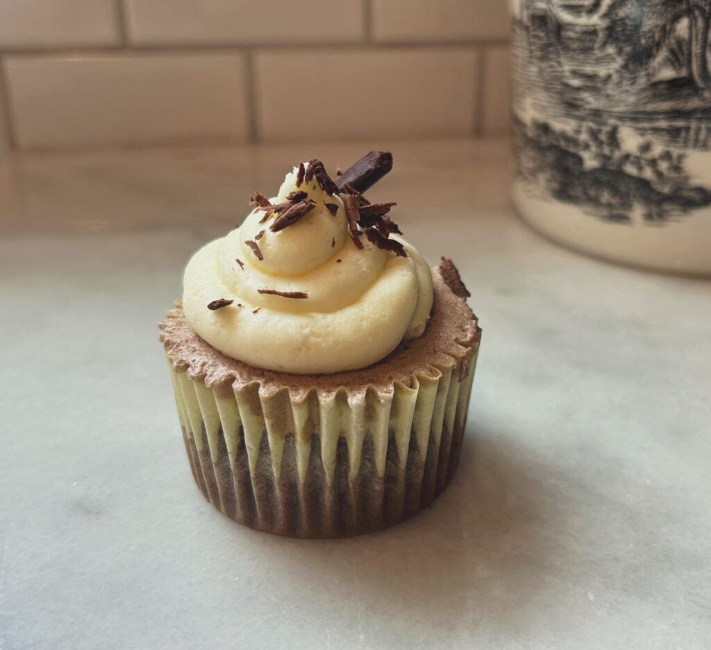 Paris: Gluten Free Chocolat Chaud Cupcakes