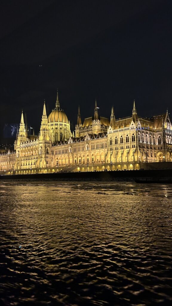 Budapest in 3 Days: Thermal Baths, History & Café Culture