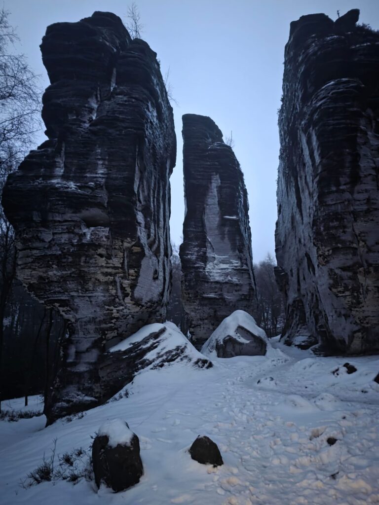 Explore Bohemian Switzerland: A Magical Day Trip from Prague to Tisá Rocks