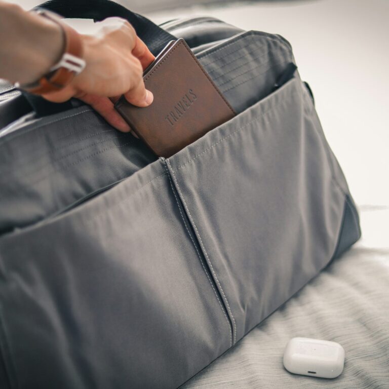 Travel Tech Essentials That Quietly Make Every Trip Easier